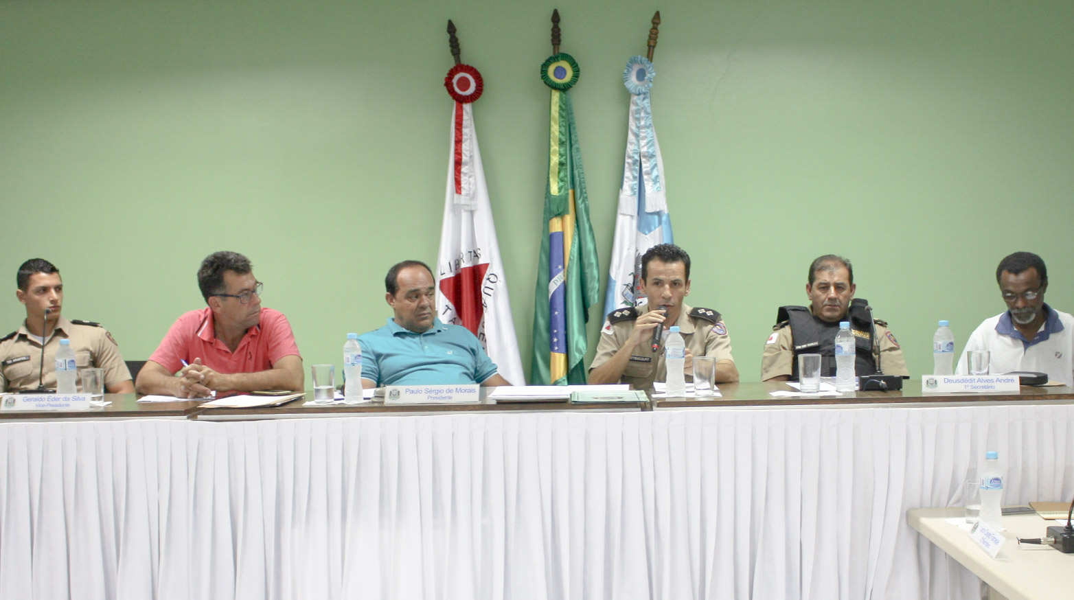 Policiamento e Programa Habitacional são esclarecidos 